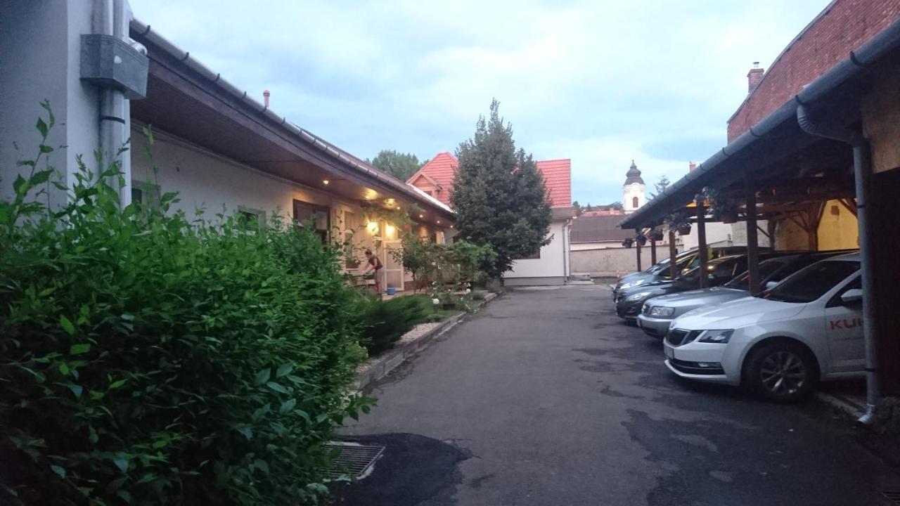 Nobilis Apartman エゲル エクステリア 写真