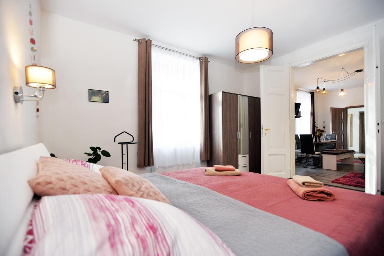 Nobilis Apartman エゲル エクステリア 写真